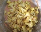 गोबी पकोडे (gobi pakode recipe in marathi) रेसिपी स्टेप 7 फोटो 