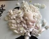 Une image de l'étape 4 de Salade de puntarelle endives rouges fenouil tomates et jambon blanc sauce oignon.