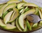 A picture of step 2 of Pickled Mangoes.