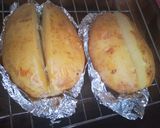 A picture of step 5 of Baked potatoes KumpirTurkish style.
