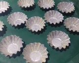 Foto langkah ke 2 dari resep Pie Susu ekonomis.