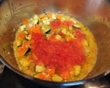 Foto del paso 3 de la receta: Guiso de merluza