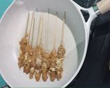 Foto langkah ke 6 dari resep Sate ayam sambal saos kecap pedas.