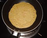 A picture of step 6 of Potato besan wraps.