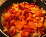 Foto del paso 1 de la receta: Uhincul, guicito entre amigos, vinos y truco (juego de naipes)
