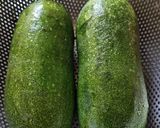 A picture of step 1 of Winter Melon Soup.