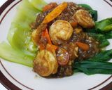 Foto langkah ke 5 dari resep Pokcoy siram udang saus tiram lada hitam.