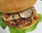 Foto del passaggio 8 della ricetta Hamburger gourmet funghi e tartufo