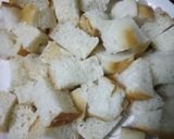 A picture of step 1 of Cheesy masala pav.