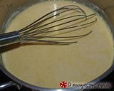 A picture of step 3 of Béchamel sauce.