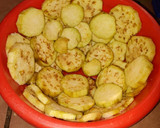 Foto del paso 2 de la receta: Berenjenas al escabeche 😋🥰