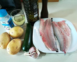 Foto del paso 1 de la receta: Lubina con patatas y calabacín