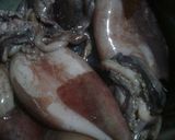 Foto langkah ke 1 dari resep Tumis Cumi Sederhana.