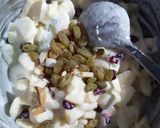 A picture of step 3 of Mix Fruit cream.