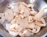 फ्राइड चिली ओएस्टर मशरूम (fried chilli oyster mushroom recipe in Hindi) रेसिपी चरण 1 फोटो