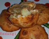 A picture of step 5 of Indori Kachori.