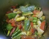 आलू सेम फली सब्‍ज़ी (aloo sem phali sabzi recipe in Hindi) रेसिपी चरण 4 फोटो