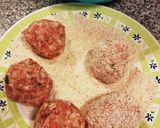 Foto del paso 6 de la receta: Albóndigas de carne mixta con salsa de tomate liviana