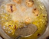 A picture of step 5 of Potato Lollipops.