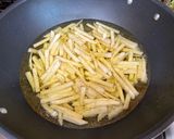 A picture of step 3 of Classic Fish and Chips.