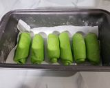 Foto langkah ke 3 dari resep Killer toast pandan rebake resep tintin rayner/Roti tawar sobek.