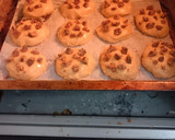 Foto del paso 5 de la receta: Galletas con pepitas de chocolate