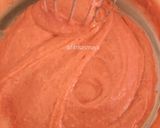 Foto langkah ke 3 dari resep Strawberry Oreo Chiffon Cake (#pr_anekachiffon).