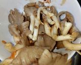 Hình bước làm 1 của món Bánh mì Nấm nướng Bơ (Món Chay)