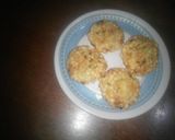 A picture of step 7 of Sabudana Vada.