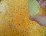 A picture of step 2 of Maggi vegan laksa soup.