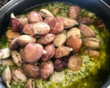 Foto del paso 4 de la receta: Fabas con Almejas