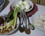 Foto langkah ke 1 dari resep Semur Telur Tahu.