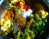 चना दाल भजिया और धनिया लहसुन की चटनी (chana dal bhajiya aur lehsun ki chutney recipe in Hindi) रेसिपी चरण 3 फोटो
