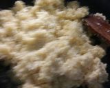 A picture of step 1 of Tropical coconut ladoo.