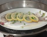 Foto langkah ke 2 dari resep Ikan senangin kukus lemon.