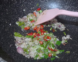 Foto langkah ke 2 dari resep Nasgor Jadul Kencur.