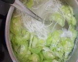 Hình bước làm 3 của món Canh bún nấu mướp hương