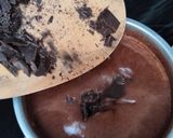 Foto langkah ke 2 dari resep Puding cokelat berendam.