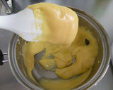A picture of step 5 of Italian Roll Cake.