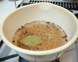 A picture of step 4 of Cucumber Pickles.