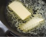 A picture of step 1 of Butter kalimirch chicken.