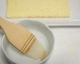 A picture of step 11 of Strawberry Mont Blanc Shortcake.