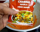 A picture of step 6 of High protein Chole masala.