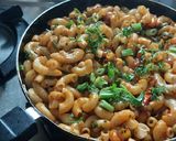 A picture of step 9 of Shezwan sauce spicy macaroni.