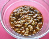 A picture of step 3 of Eggplant and Green Bell Pepper Stir-fry with Sweet and Spicy Walnut Miso Sauce.