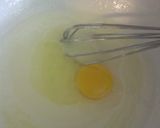 A picture of step 1 of Sunshines easy butterscotch pie.