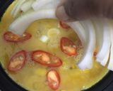 Gambar langkah 6 resipi Telur Dadar Grill.