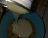 Foto del paso 1 de la receta: Postre de galleta vainilla y maracuyá