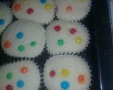 Foto del paso 1 de la receta: Muffins de vainilla con confites!!!😍😍
