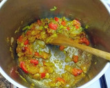 Foto del paso 5 de la receta: Cuartos traseros de pollo con puerros, zanahorias al azafrán
